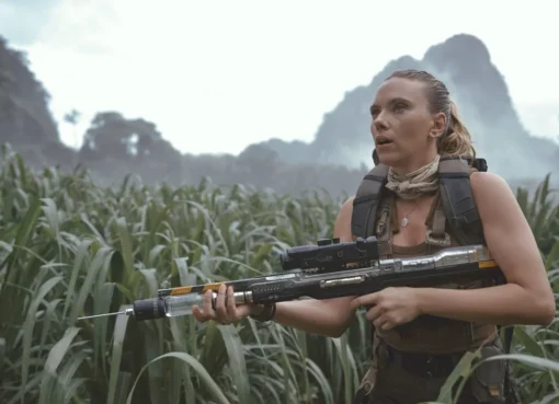 Scarlett Johansson Just Became the Highest-Grossing Lead Actor